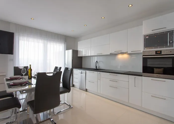 Luxury Apartment Viktoria Trogir
