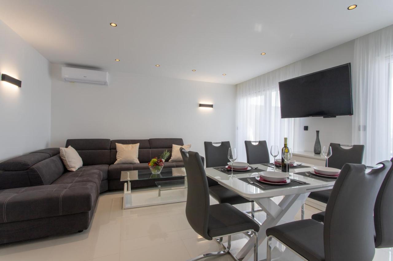 Apartment Luxury Viktoria